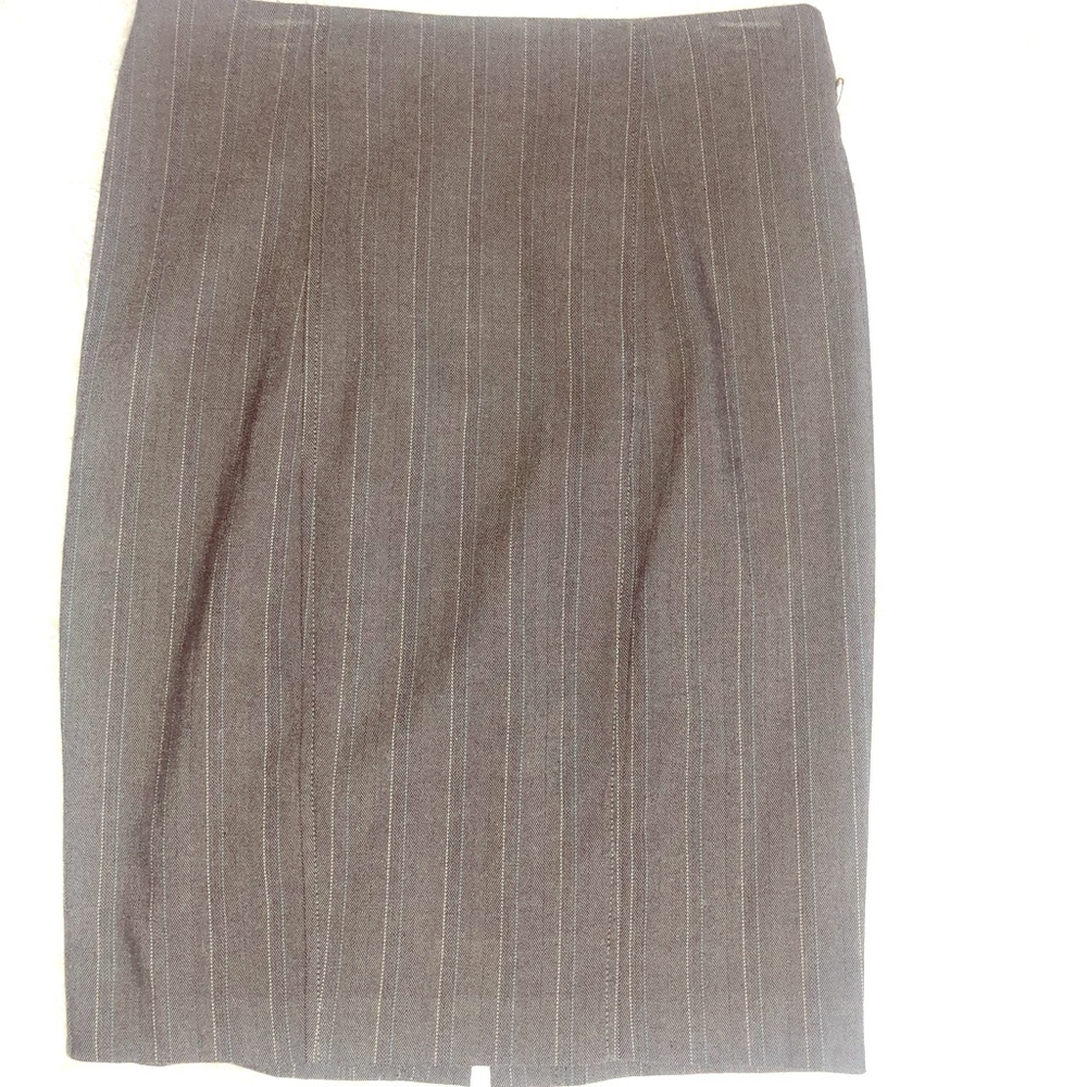 Adorable pencil skirt